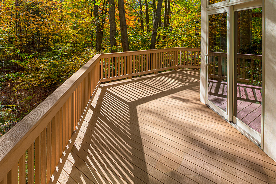 Deck and Fence Builders Hamilton and Niagara Ontario