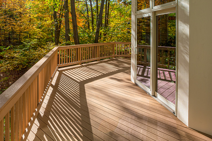 deck builde Hamilton