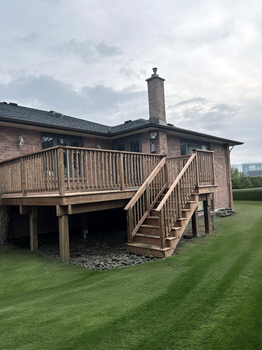 deck builder Niagara